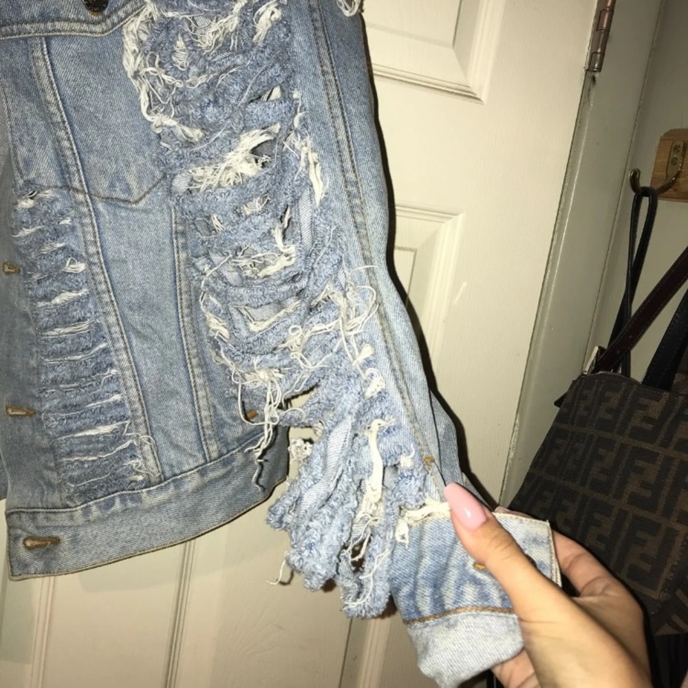 Custom denim jacket - Picture 2 of 6
